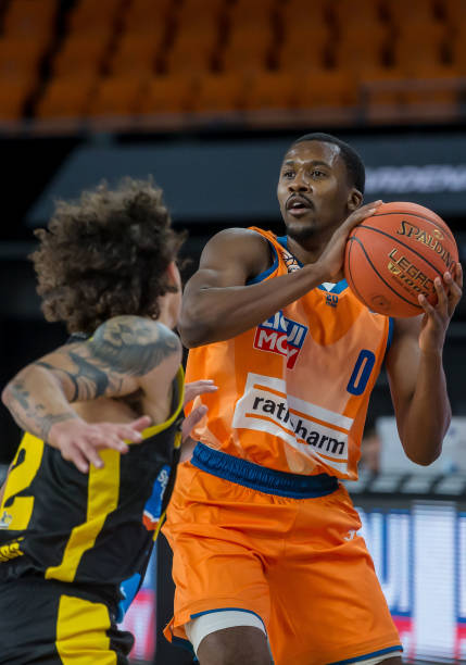 的竞争舞台 的竞争舞台